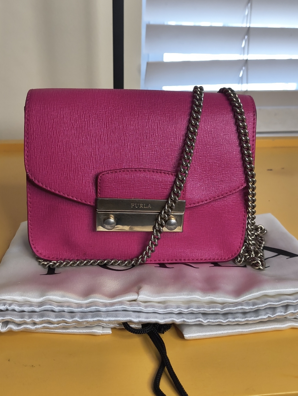 Furla Metropolis Mini Crossbody Bag Pink Saffiano Leather Chain With Dust Bag